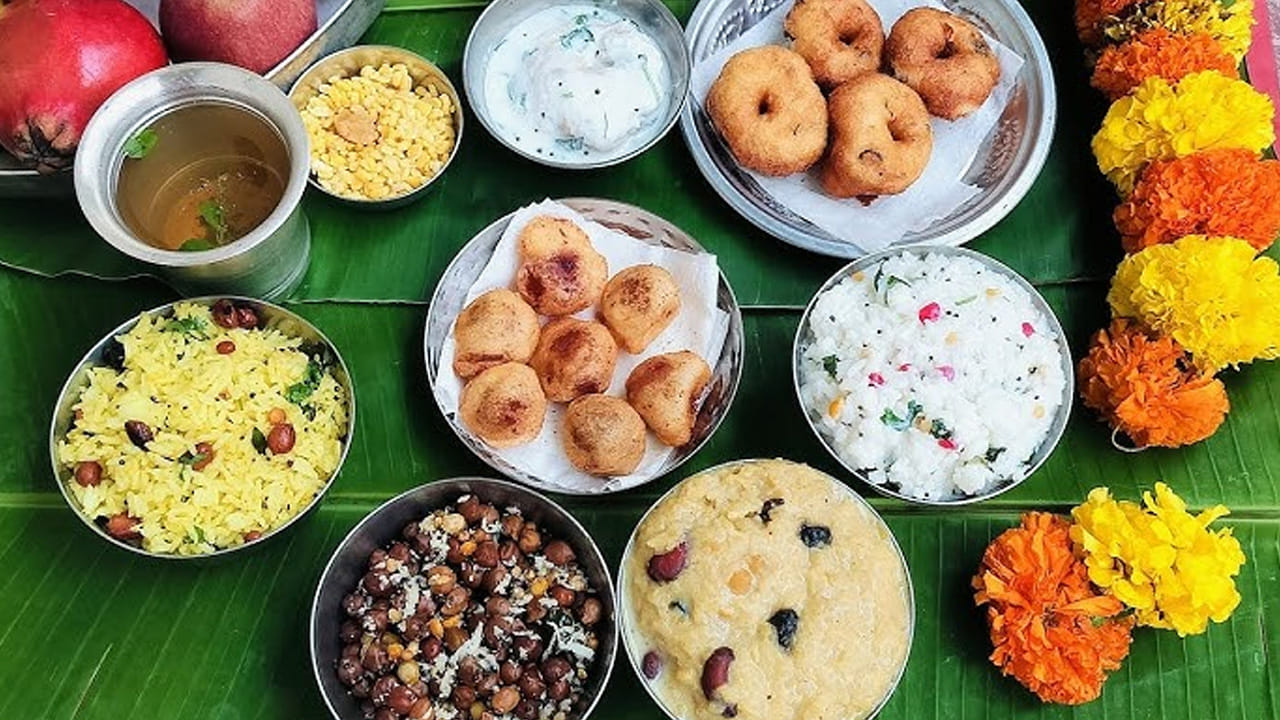 వరలక్ష్మీ వ్రతం స్పెషల్..ఇంట్లో సులభంగా చేసుకునే 5 నైవేద్యాలు ఇవే