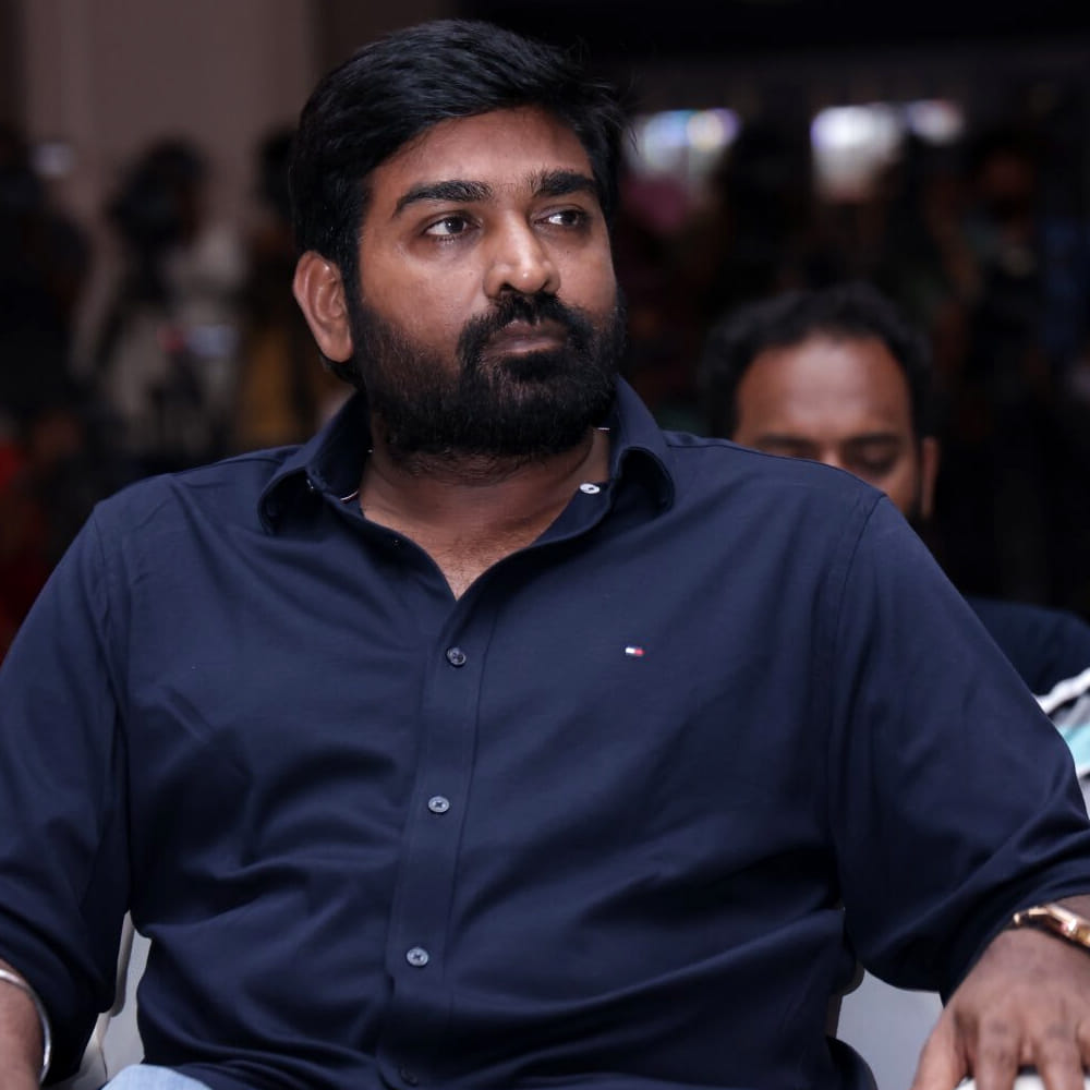 తెలుగులో ఉప్పెన సినిమాలో విలన్ గా నటించాడు. అంతకన్నా ముందు తెలుగులో 2019లో వచ్చిన సైరా నరసింహారెడ్డి సినిమా ద్వారా టాలీవుడ్ లోకి ఎంట్రీ ఇచ్చాడు. 2021లో ఉప్పెన సినిమాలోని రాయణం పాత్రలో నటించి తెలుగు ప్రేక్షకులకి దగ్గరయ్యాడు. ఇక హిందీలోనూ నటించి మెప్పించారు. అక్కడ షారుఖ్ ఖాన్ జవాన్ సినిమాలో విలన్ గా చేశాడు. అలాగే మేరీ క్రిస్మస్ సినిమాలోనూ నటించాడు.