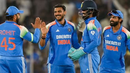 Team India: ఆ ఇద్దరిలో ఒక్కరికే ఛాన్స్.. కోచ్ కీలక వ్యాఖ్యలు..!