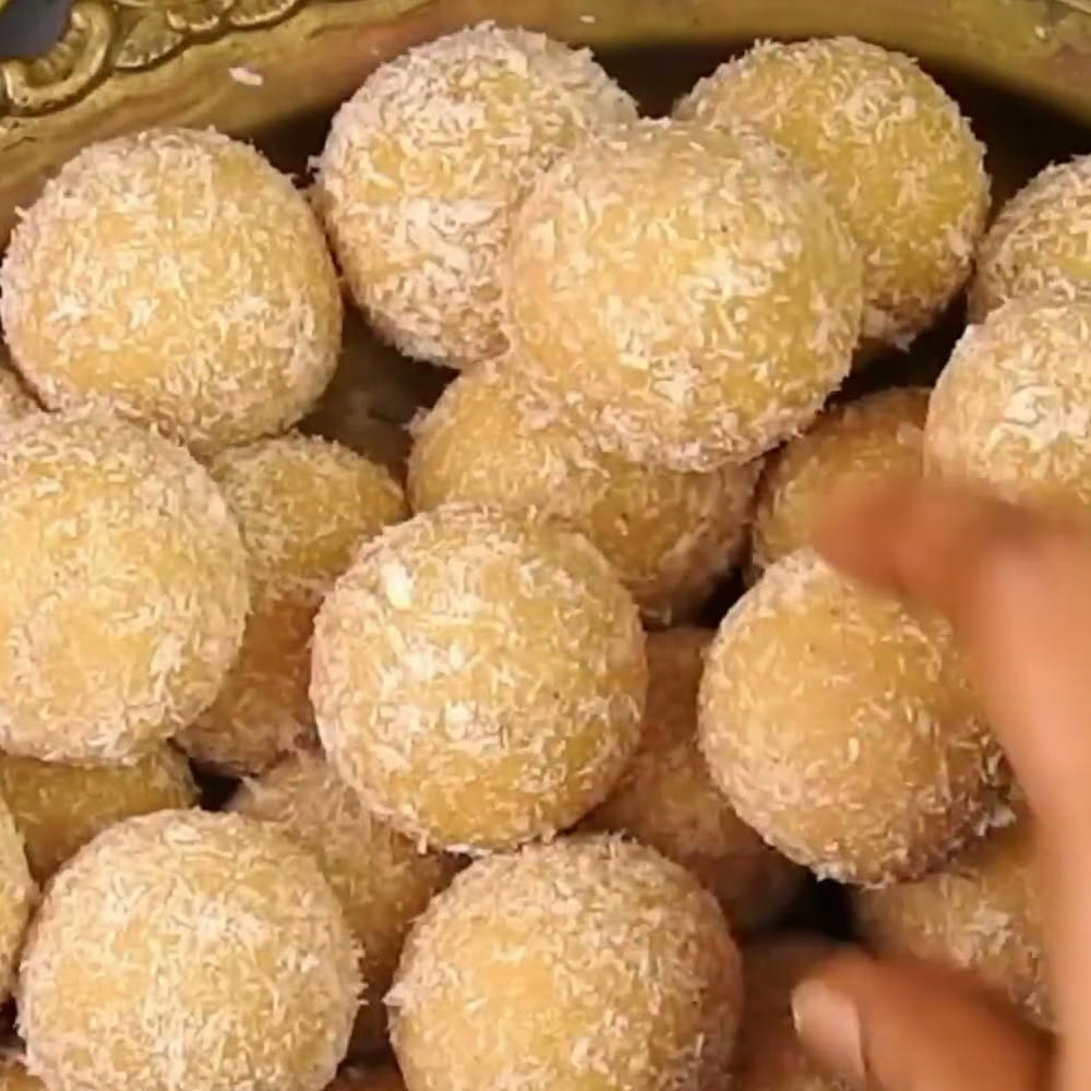 Biyyapu Pindi Laddu (5)