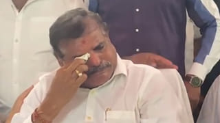 Andhra News: కన్నీళ్లు పెట్టుకున్న బొత్స సత్యనారాయణ.. కార్యకర్తల సమక్షంలోనే వెక్కి వెక్కి ఏడుస్తూ..