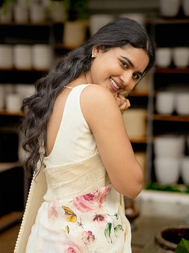తెలుగులోకి ఎంట్రీ ఇస్తున్న హార్ట్ బ్రేక్ సిరీస్ బ్యూటీ.. ఫోటోస్ ఇదిగో