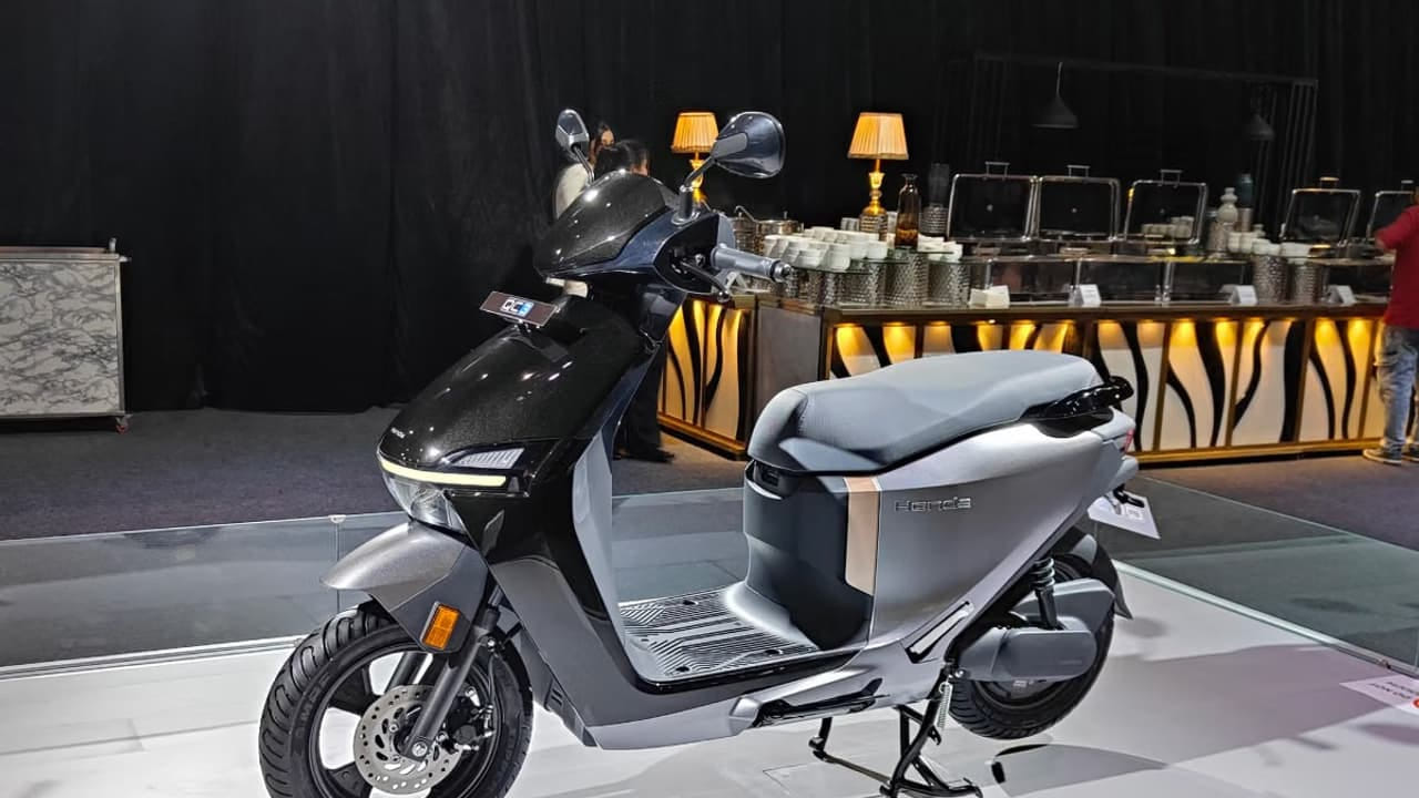 Electric Scooter: కేవలం రూ.5 వేలతోనే ఎలక్ట్రిక్ స్కూటర్ బుకింగ్.. 4 గంటల్లోనే ఛార్జింగ్.. 145 కి.మీ రేంజ్!
