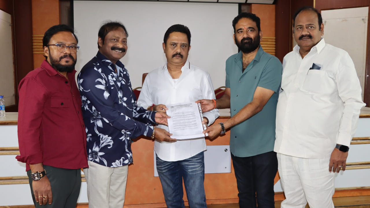 తెలుగు టెలివిజన్ 24 క్రాఫ్ట్స్తో ఏపీ ఎఫ్డీసీ చైర్మన్ భరత్ భూషణ్ చర్చలు.. నంది అవార్డులపై కీలక ప్రకటన