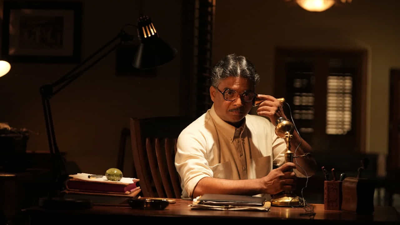 ఓటీటీ ప్లాట్ఫామ్లలో ఒరిజినల్ చిత్రాలు విడుదల కావడమే కాకుండా, థియేటర్లలో అట్టర్ ప్లాప్ అయిన సినిమాల తలరాత కూడా ఓటీటీలో విడుదలైన తర్వాత తరచుగా మారిపోతుంది. 2026లో విడుదలైన ఒక బయోపిక్ విషయంలో ఇలాంటిదే జరిగింది. ఆ చిత్రం ఆగస్టులో విడుదలైంది, కానీ బాక్సాఫీస్ వద్ద ఘోరంగా విఫలమైంది. అదే చిత్రం ఇప్పుడు ఓటీటీలో ప్రేక్షకుల దృష్టిని ఆకర్షిస్తోంది. మనం మాట్లాడుకుంటున్న సినిమా పేరు GDN.