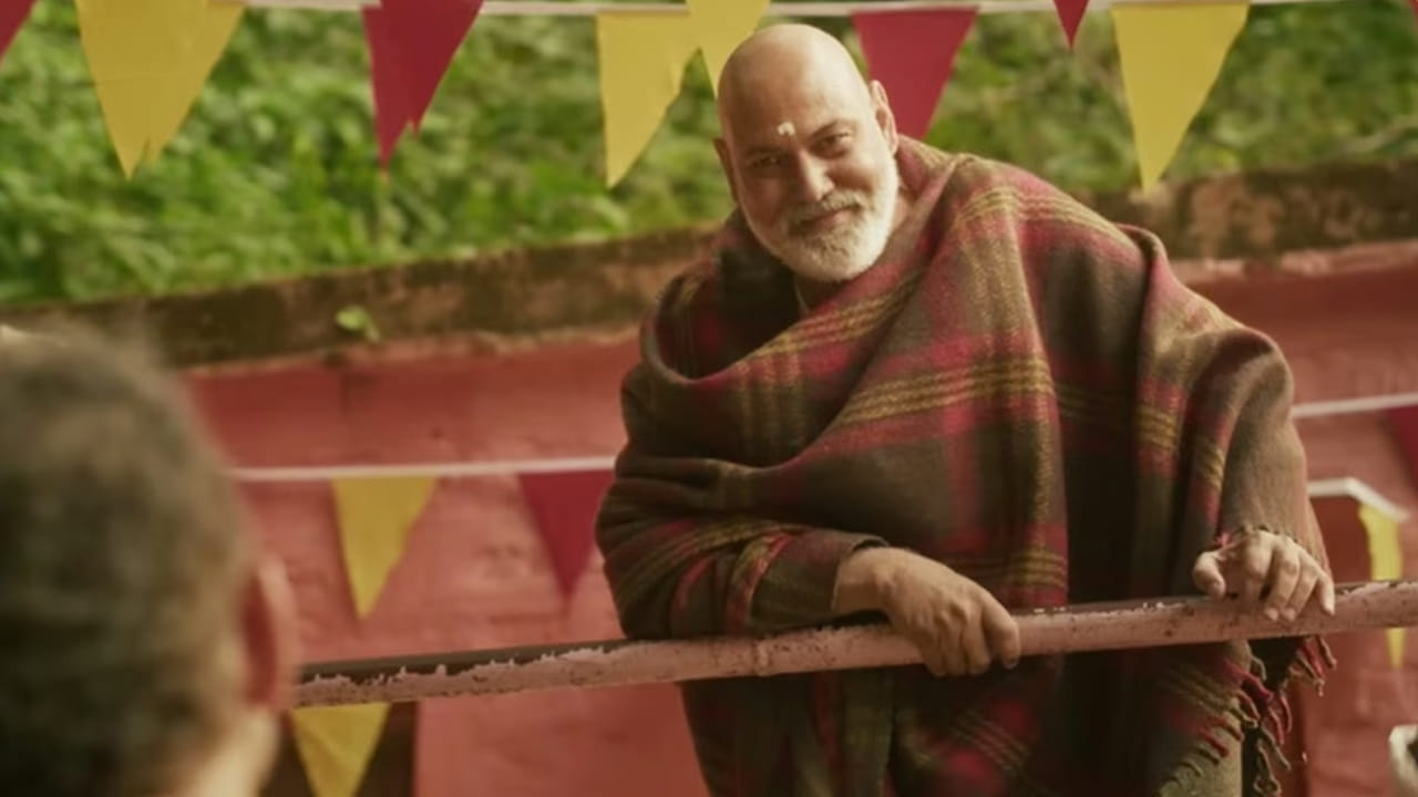 ప్రస్తుతం, పెద్ద స్టార్లు, భారీ ప్రమోషన్లు లేకుండా బాక్సాఫీస్ వద్ద ఒక సినిమా ప్రేక్షకుల దృష్టిని ఆకర్షించింది. 'హనుమాన్ అంశ్' సినిమా విజయం ప్రస్తుతం బాలీవుడ్లో చర్చనీయాంశంగా మారింది. మొదట్లో చాలా తక్కువ వసూళ్లు సాధించిన ఈ చిత్రం, ఆ తర్వాత ప్రేక్షకుల నుంచి వచ్చిన సానుకూల స్పందనతో భారీ ఊపు అందుకుంది. ముఖ్యంగా, థియేటర్లలో విడుదల కావడానికి ముందే ఈ చిత్రాన్ని ఓటీటీ ప్లాట్ఫామ్ తిరస్కరించింది. ఈ అనుభవం గురించి దర్శకుడు విశాల్ చతుర్వేది ఇటీవల వెల్లడించారు.