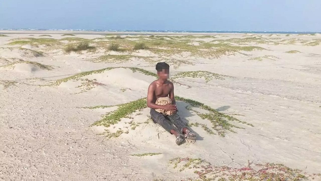 Indian Teenager Left Alone In Sand Bank Near Sri Lanka