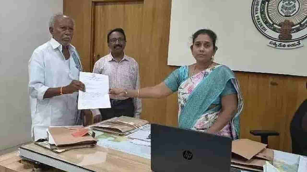 తండ్రిని పట్టించుకోని కొడుకులకు కోర్టు షాక్.. అదిరిపోయే తీర్పు ఇదే!