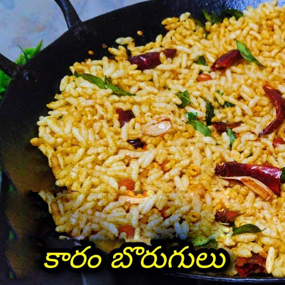 పల్లీలు సగం వేగిన తర్వాత పుట్నాల పప్పు వేసి మరో నిమిషం వేపాలి. ఆ తర్వాత ఆవాలు, జీలకర్ర, తుంచిన ఎండుమిర్చి, కచ్చాపచ్చాగా దంచిన వెల్లుల్లి రెబ్బలు మరియు తాజా కరివేపాకు వేసి వేయించాలి. వెల్లుల్లి, కరివేపాకు మంచి సువాసన వచ్చే వరకు వేగనివ్వాలి.