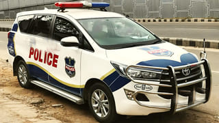 పోలీస్ స్టేషన్‌కు వచ్చి మరీ పెట్రోలింగ్ వైహికల్ ఎత్తుకెళ్లిన మందుబాబు.. అసలేంజరిగిందంటే?