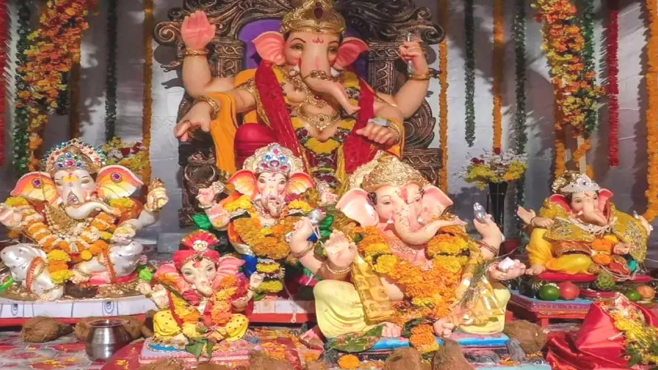 Note : ఇక్కడ చెప్పిన సమాచారం మత విశ్వాసాలపై ఆధారపడి ఉంది. కేవలం పాఠకుల ఆసక్తి మేరకు, పలువురు పండితుల సూచనలు, వారు తెలిపిన అంశాల ఆధారంగా అందించినవి మాత్రమే.. వీటిలో ఎలాంటి శాస్త్రీయ ఆధారాలు లేవని పాఠకులు గమనించాలి. టీవీ9 తెలుగు దీనిని ధృవీకరించలేదు.