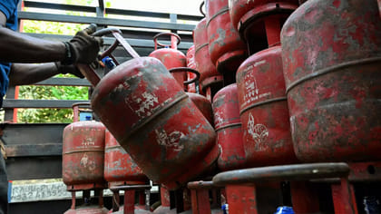 LPG Gas వినియోగదారులకు బిగ్ రిలీఫ్..మారిన సిలిండర్ బుకింగ్ రూల్స్