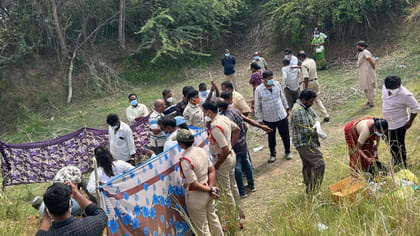 ప్రమీల, శరత్‌చంద్ర ఎంత పనిచేశారు.. శుభకార్యానికి అంటూ..