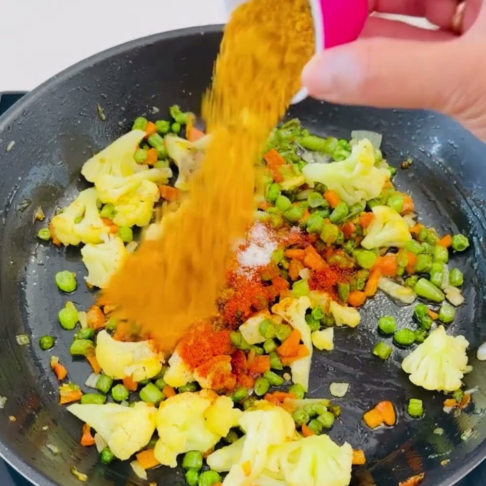 Maggi Masala Fried Rice (2)
