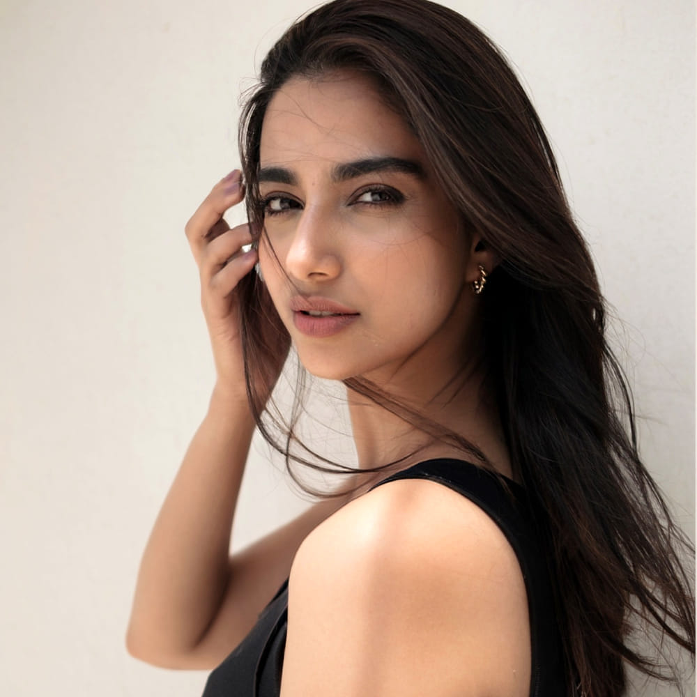 Meenakshi New