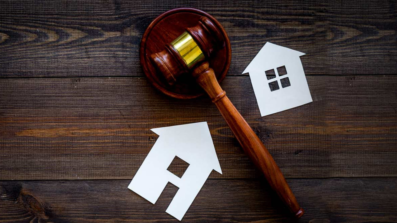 Property Rights: తండ్రి జీవించి ఉండగానే ఆస్తిలో కూతురు వాటా అడగొచ్చా..? ఈ నిబంధనలు తెలిస్తే ఆస్తి వివాదాలే ఉండవ్..