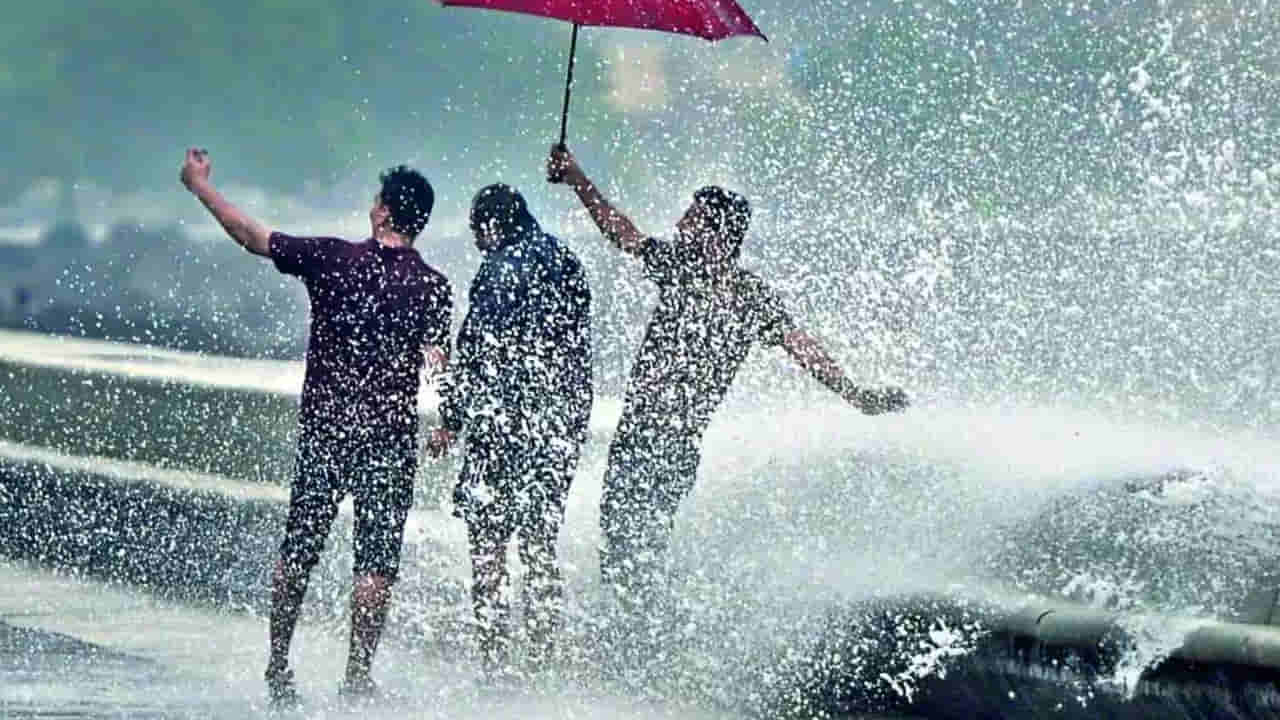 Rain Alert: తెలుగు రాష్ట్రాలకు తుఫాన్ ముప్పు.. ఈ జిల్లాలకు భారీ రెయిన్ అలర్ట్.. వాతావరణశాఖ హెచ్చరిక ఇదే..