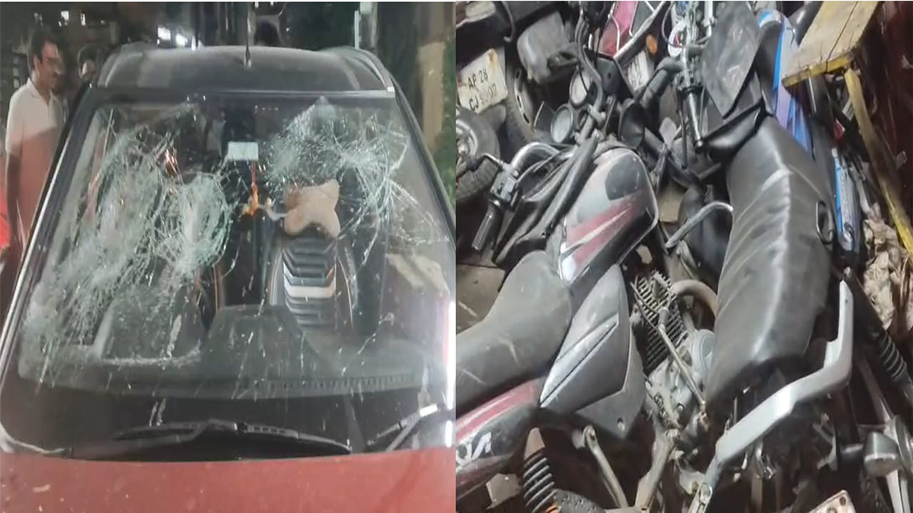 Hyderabad: కూకట్పల్లిలో అర్ధరాత్రి కారు బీభత్సం.. 8 బైకులు ధ్వంసం..