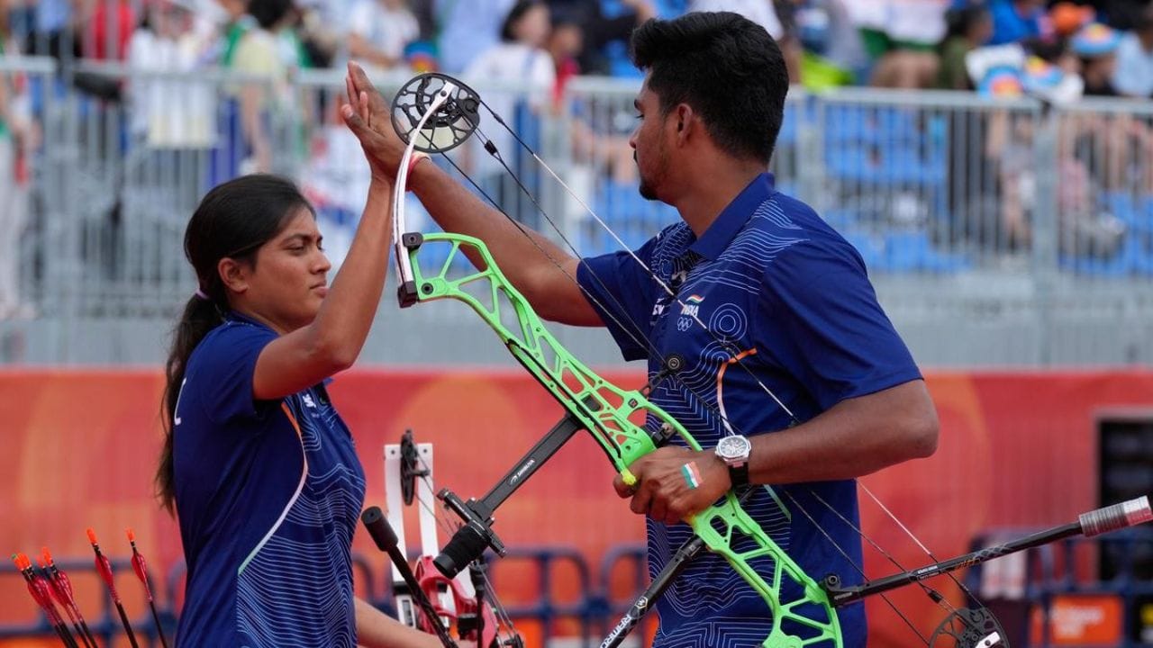 ఆసియా క్రీడల్లో భారత ఆర్చరీ జోరు.. మిక్స్డ్ ఈవెంట్లో మరో గోల్డ్