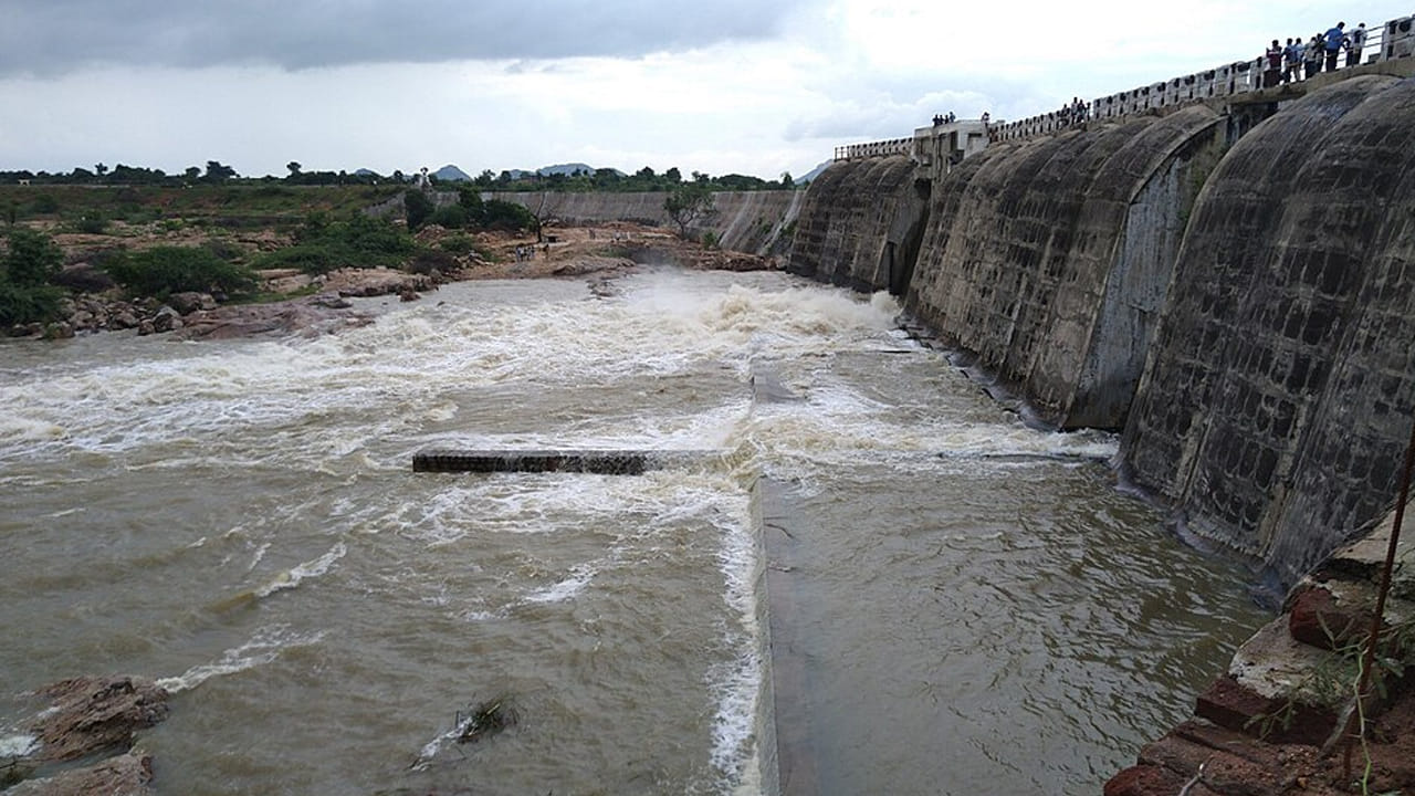 Telangana: ఒక్క గేట్ ఉండదు.. నీళ్లు నిండితే మాయాజాలమే.. ఈ ప్రాజెక్టు గురించి తెలిస్తే అవాక్కవ్వాల్సిందే..
