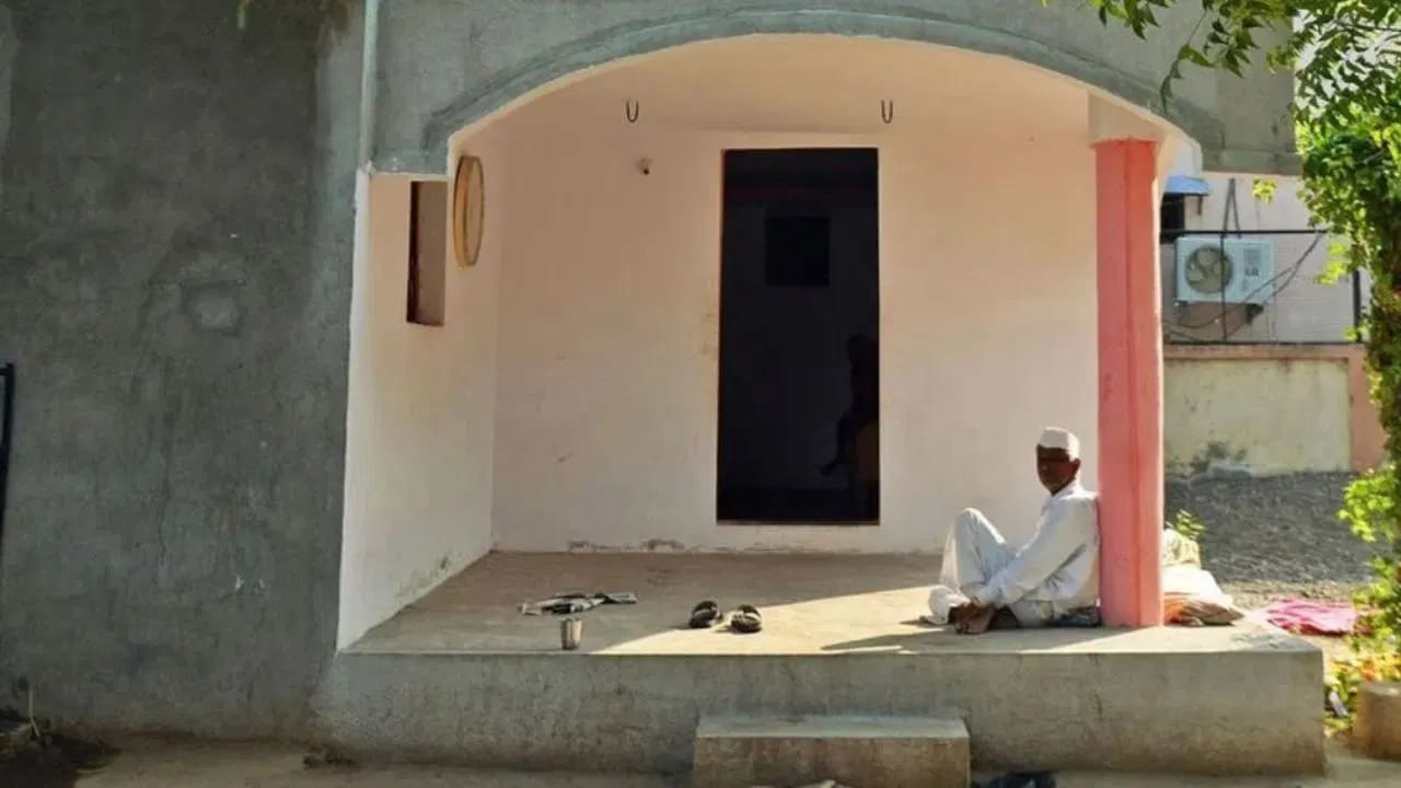 Shani Shingnapur6