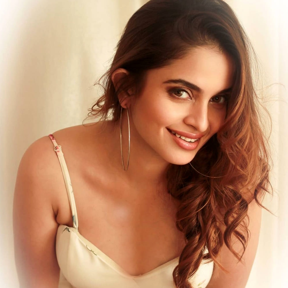 Sheena Shahabadi New