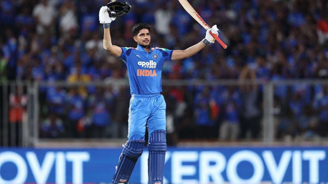 టీమిండియా క్రికెట్ హిస్టరీలోనే సరికొత్త చరిత్ర.. కోహ్లీ, సచిన్ రికార్డులు బ్రేక్ చేసిన శుభ్మన్ గిల్..!