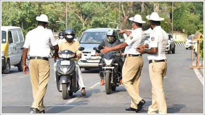 అదిరిపోయే గుడ్‌న్యూస్‌.. ట్రాఫిక్ చలానాలపై భారీ డిస్కౌంట్..