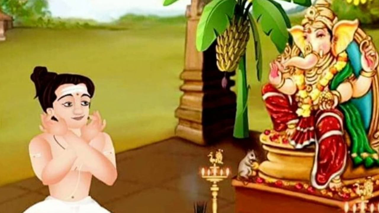 	 వినాయక చవితి సెలబ్రేషన్స్ మొదలు అయ్యాయి.  ప్రతి వాడ వాడలో మండపాలు రెడీ అయ్యి, వినాయకుడి రాక కోసం ఎదురు చూస్తున్నాయి.సెప్టెంబర్ 14న వినాయకుడి ప్రతిష్టపాన జరగనుంది. ఇక వినాయకుడి పూజ సమయంలో లేదా సహజంగా చాలా మంది గణనాథుడి ముందు గుంజీలు తియ్యడం చూస్తుంటం.