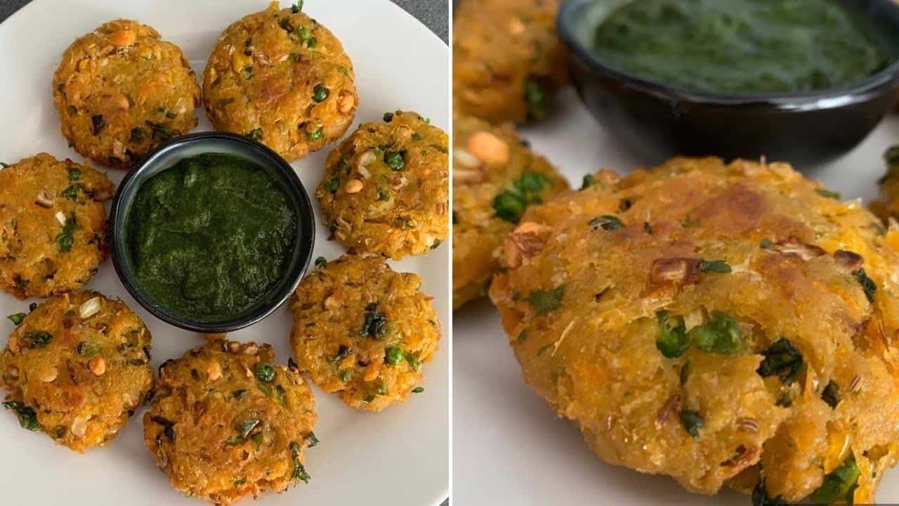 నానిన అటుకులను చేతితో బాగా మెదిపి పేస్ట్లా చేసుకోవాలి. ఇలా చేయడం కష్టంగా అనిపిస్తే, మిక్సీ జార్లో వేసి కోర్స్గా గ్రైండ్ చేసుకోవచ్చు. అటుకుల టెక్స్చర్ మెత్తగా మాష్ చేసినట్లు ఉండాలి. మెదిపిన అటుకుల మిశ్రమంలో రెండు సన్నగా తరిగిన పచ్చిమిర్చి, ఒక టీస్పూన్ అల్లం ముక్కలు, రెండు టేబుల్స్పూన్ల సన్నగా తరిగిన కొత్తిమీర, అర టీస్పూన్ జీలకర్ర, కొద్దిగా కరివేపాకు ముక్కలు, రుచికి సరిపడా ఉప్పు కలపాలి.