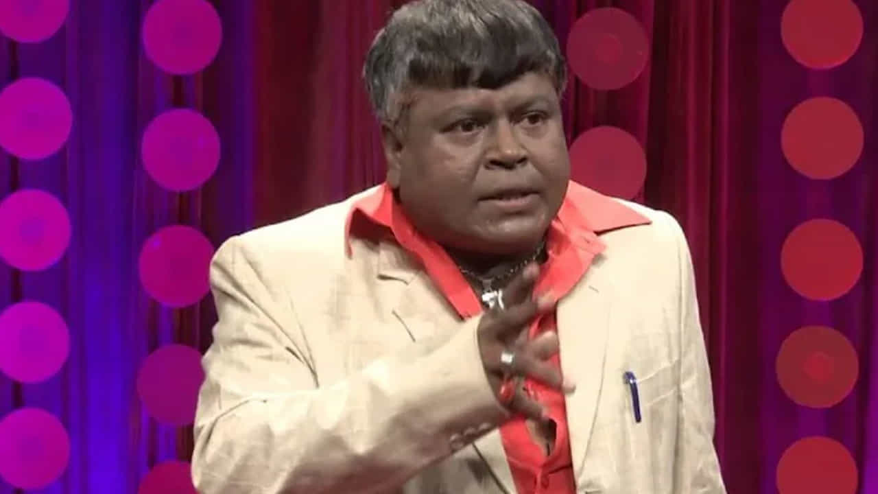 గురువు సత్యానందం గారిని ఎంత గౌరవిస్తారో, తనను కూడా ప్రభాస్ అంతే గౌరవించారని అప్పారావు పేర్కొన్నారు. అప్పారావు తన సినీ ప్రస్థానంలో పెద్ద హీరోలతో సంభాషణలు చాలా తక్కువని తెలిపారు. రావు రమేష్ వంటి వారు ఒకటి రెండు సందర్భాల్లో మాట్లాడారని చెప్పారు. గోవిందుడు అందరివాడేలే సినిమాలో రామ్ చరణ్ తన భుజంపై చెయ్యేసి కొద్దిసేపు మాట్లాడారని, అయితే ఆ సినిమాలో తన క్యారెక్టర్ చివరికి కట్ చేయబడిందని ఆయన గుర్తు చేసుకున్నారు.