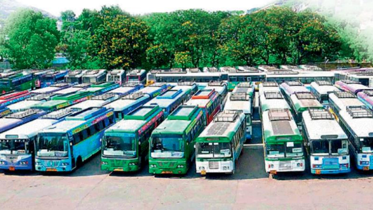 Dasara Special Buses: దసరాకు ఇంటికెళ్లేవారికి గుడ్ న్యూస్.. ఛార్జీలపై ఆర్టీసీ పండుగ చేసుకునే వార్త.. ఎగిరి గంతేయండి..