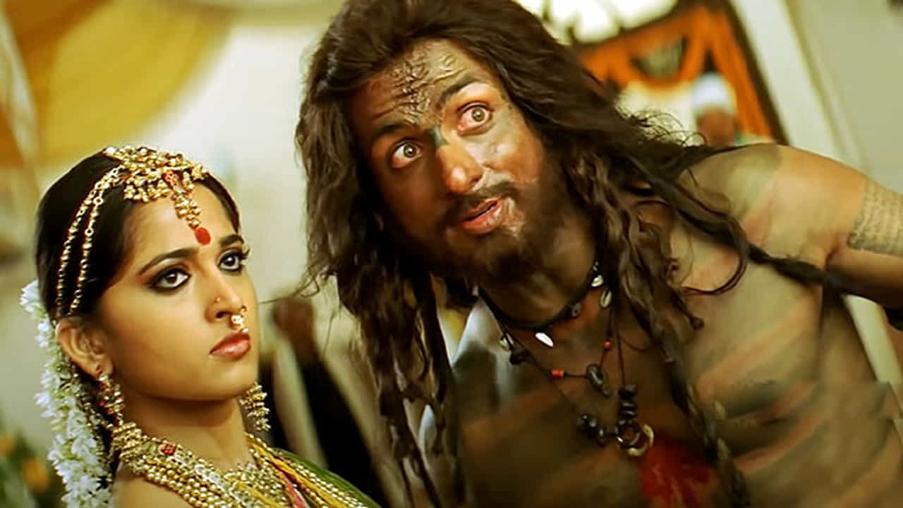 ఆ పాత్ర తనకు రాకపోయినా నిరాశ చెందకుండా సినిమా సెట్కు వెళ్లానని, అక్కడే తనకు మరో పాత్రలో నటించే అవకాశం వచ్చిందని గుర్తుచేసుకున్నారు. అలా అనుకోకుండా వచ్చిన అవకాశమే తన కెరీర్లో గుర్తుండిపోయే అనుభవంగా మారిందని చెప్పారు. కొన్నిసార్లు మనం ఒక సినిమాను ఎంచుకోవడం కంటే, ఆ సినిమానే మనల్ని ఎంచుకుంటుందని ఆయన అభిప్రాయపడ్డారు. తన కెరీర్లో కొన్ని అవకాశాలను వదులుకోవాల్సి వచ్చిన సందర్భాలను కూడా అరవింద్ గుర్తుచేసుకున్నారు. పవన్ కల్యాణ్ నటించిన ఓ చిత్రంలో అవకాశం వచ్చినప్పటికీ, అప్పటికే ‘అన్నవరం’, ‘అరుంధతి’ సినిమాలకు ఇచ్చిన మాట కారణంగా ఆ అవకాశాన్ని వదులుకున్నట్లు తెలిపారు.