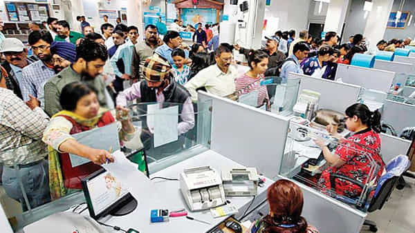 SBI: ఆ దంపతులకు రూ.1.35 లక్షలు కట్టాల్సిందే.. ఎస్బీఐకి భారీ షాక్!