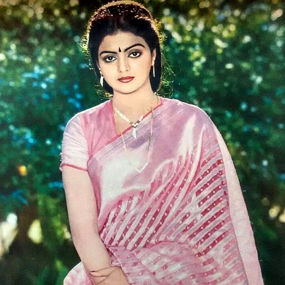 ఈ వ్యాఖ్యలపై భానుప్రియ వివరణ ఇచ్చారు. చిరంజీవి కంటే బాగా చేయాలనే తపన తనకు ఎప్పుడూ లేదని స్పష్టం చేశారు. తాను ఆయన డ్యాన్స్ను చాలా ఆరాధించేదానినని పేర్కొన్నారు. తనలో ఉండేది కేవలం బాగా చేయాలి, పరిపూర్ణత ఉండాలి అనే తపన మాత్రమేనని చెప్పారు. తన క్లాసికల్ డ్యాన్స్ (కూచిపూడి) నేపథ్యం నుంచి ఈ పర్ఫెక్షన్ తపన వచ్చిందని వివరించారు. తన గురువులు తాళం సరిగ్గా రాకపోతే కోప్పడేవారని, ఆ ప్రభావం తనపై ఉండేదని భానుప్రియ అన్నారు.