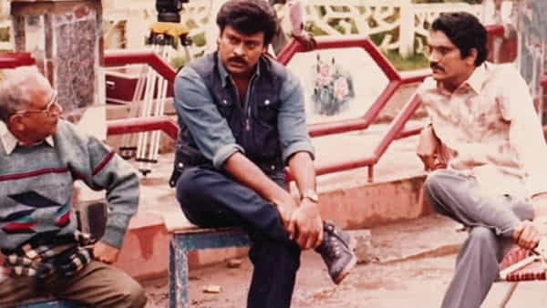 చిరంజీవి, టబుతో సింగీతం శ్రీనివాస రావు సినిమా.. మధ్యలోనే ఆగిపోయిన మూవీ.. కానీ పాటలు రిలీజ్ చేసిన మేకర్స్..