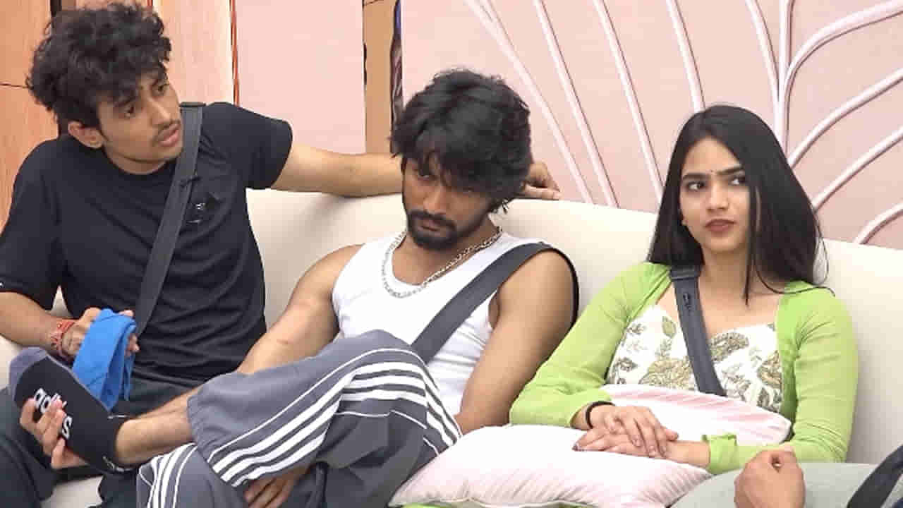 Bigg Boss Telugu 10: బిగ్బాస్లో ఈ వారం డబుల్ ఎలిమినేషన్.. ఇక ఆ ఇద్దరూ కంటెస్టెంట్స్ బ్యాగ్ సర్దుకోవాల్సిందే