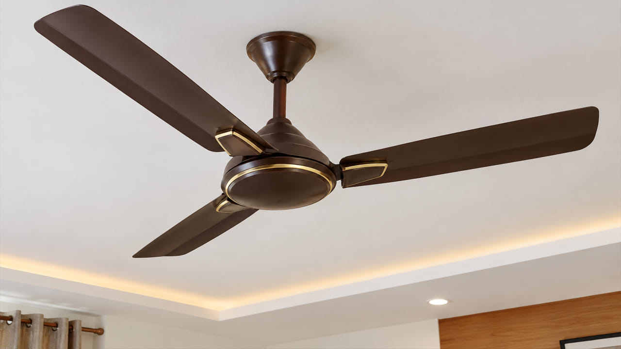 Ceiling Fan: వోల్టేజ్ సరిగ్గానే ఉన్నా ఫ్యాన్ నెమ్మదిగా తిరుగుతోందా? ఈ 6 కారణాలు తెలుసుకోండి!