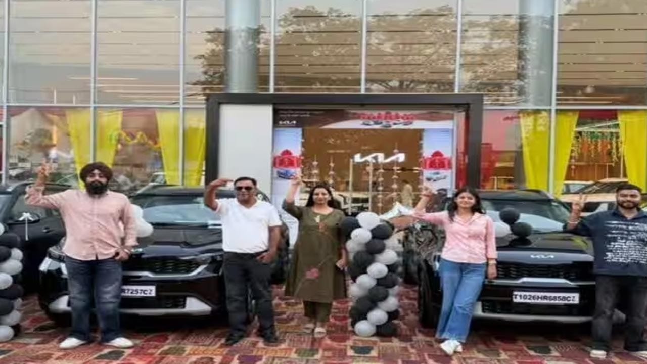 దీపావళి బోనస్గా కియా సోనెట్ కార్లను కానుకగా ఇచ్చిన ఫార్మా కంపెనీ సీఈఓ!