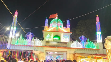 ప్రపంచ ప్రసిద్ధిగాంచిన అమీన్ పీర్ దర్గా ఉత్సవాలు ప్రారంభం