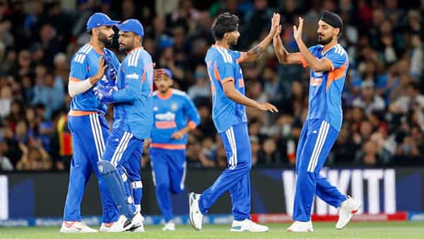 IND vs NZ: తొలి టీ20లో భారత్కు బిగ్ టార్గెట్.. గెలిస్తే చరిత్రే