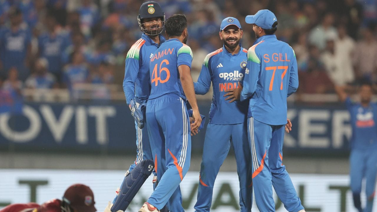 Ind Vs Wi Odi Series (3)
