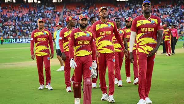 టీ20 క్రికెట్ హిస్టరీలోనే తొలి టీంగా వెస్టిండీస్ భారీ రికార్డ్.. అదే దారిలో భారత్..!