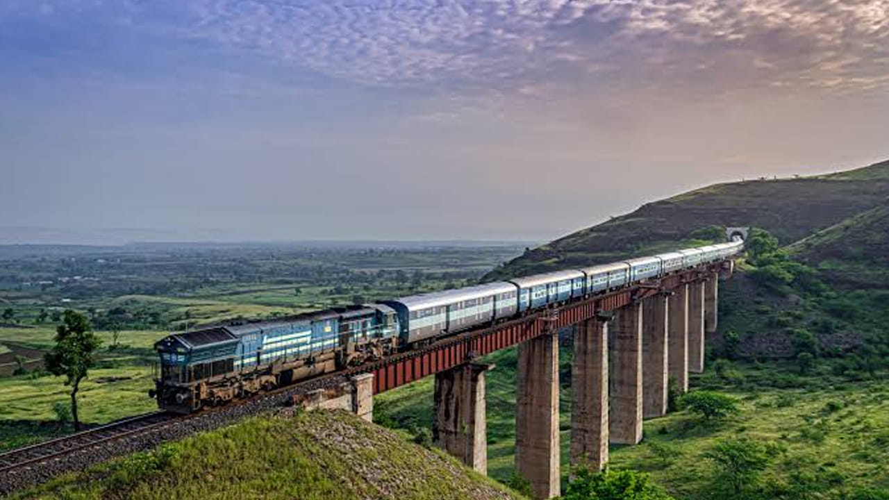Indian Railway 4