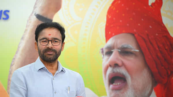 ప్రజాస్వామ్య హక్కుల పేరుతో రాజ్యాంగ సంస్థలను బలహీనపరిచే ప్రయత్నం: కిషన్ రెడ్డి