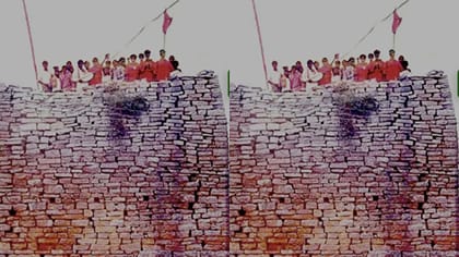 జెండాలు వేరైనా అజెండా ఒక్కటే.. పల్లెపహాడ్‌లో వెరైటీ దసరా పండుగ
