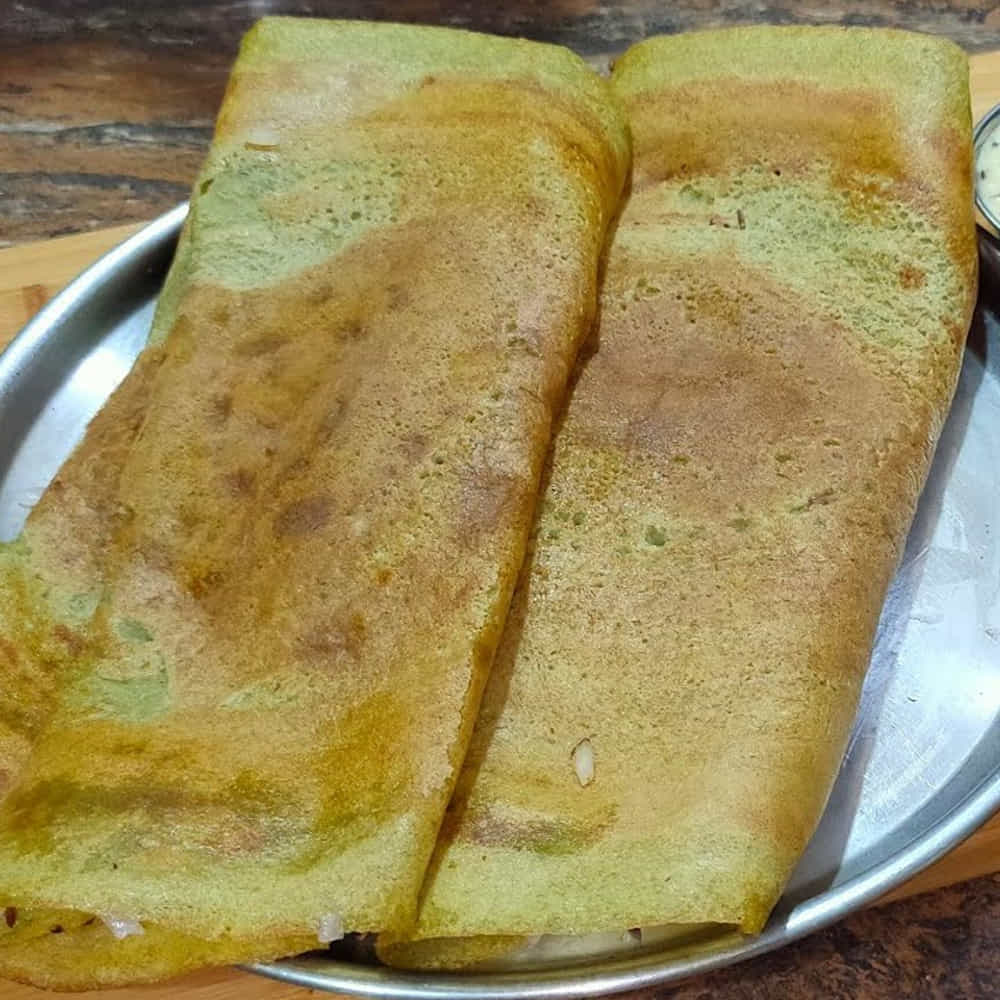 ఇన్స్టంట్ అల్లం చట్నీ కోసం: 20 గ్రాములు అల్లం తరుగు, 10 నుండి 12 ఎండు మిరపకాయలు , 3 మీడియం సైజు ముక్కలుగా తరిగిన టమాటాలు, చిన్న నిమ్మకాయ సైజు అంత చింతపండు, 2 టేబుల్ స్పూన్ల బెల్లం తురుము, 4 నుండి 5 వెల్లుల్లి రెబ్బలు, 1 టేబుల్ స్పూన్ ధనియాలు, 1 టీస్పూన్ జీలకర్ర పావు టీస్పూన్ మెంతులు , 1 రెమ్మ కరివేపాకు, తగినంత ఉప్పు, తాలింపు దినుసులు & ఇంగువ