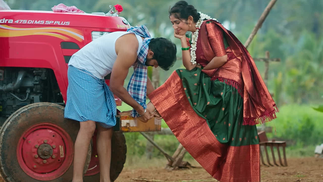 కేవలం రూ. 2.5 కోట్ల పెట్టుబడితో ప్రారంభమై, వంద కోట్ల క్లబ్లో చేరడం ద్వారా ఈ చిత్రం సరికొత్త రికార్డును సృష్టించింది. పెట్టిన పెట్టుబడికి దాదాపు 40 నుంచి 50 రెట్లు లాభాలను తెచ్చిపెట్టి, కన్నడ సినీ చరిత్రలోనే అత్యధిక లాభాలు ఆర్జించిన చిత్రాలలో ఒకటిగా నిలిచింది. అంతేకాకుండా, పలువురు స్టార్ హీరోల సినిమాల రికార్డులను సైతం వెనక్కి నెట్టి కన్నడలో అత్యధిక వసూళ్లు సాధించిన చిత్రాల జాబితాలో సముచిత స్థానం సంపాదించుకుంది.