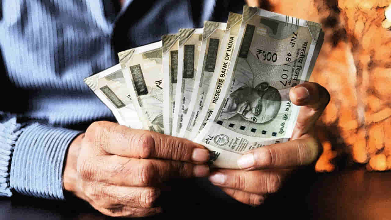 EPFO: పీఎఫ్ అకౌంట్ ఉన్నవారికి బ్యాడ్ న్యూస్.. శాలరీ నుంచి ఇవన్నీ కట్.. చేతికి వచ్చేది అంతే..