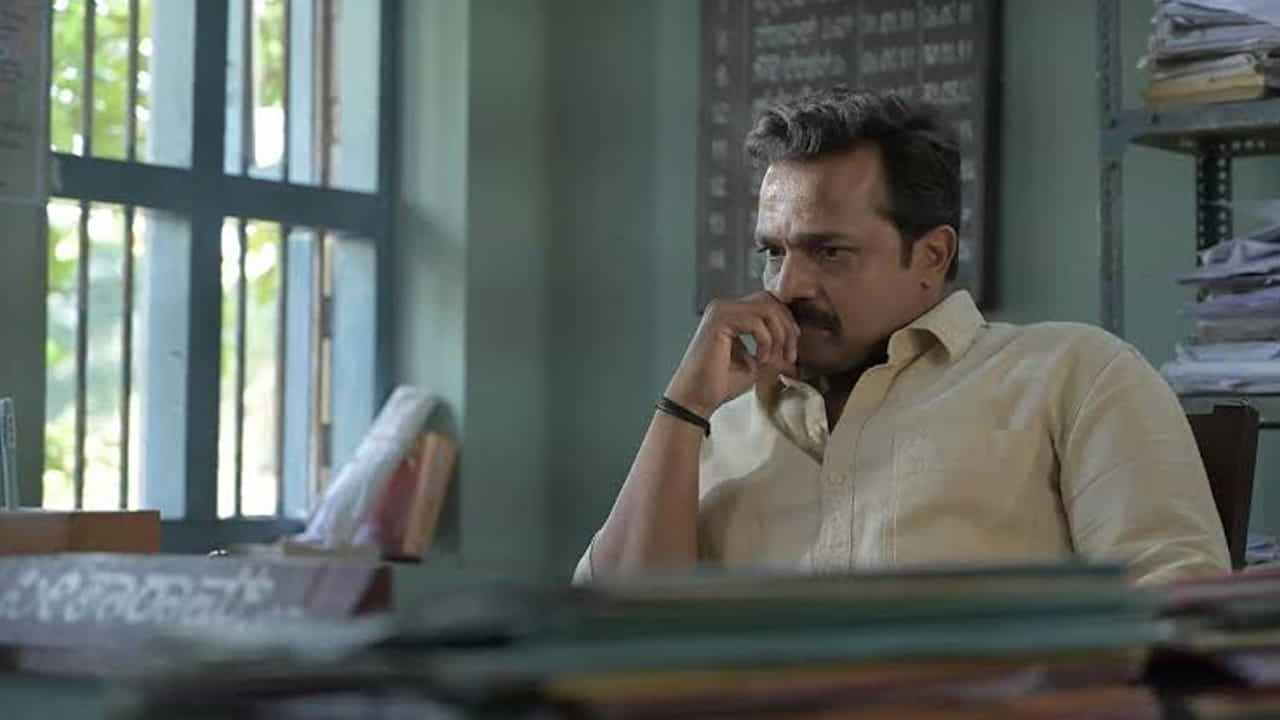 గతంలో విజయ్ రాఘవేంద్ర నటించి మెప్పించిన 'సీతారామ్ బినోయ్: కేస్ నెం. 18' హిట్ చిత్రానికి సీక్వెల్‌గా ఈ సినిమా తెరకెక్కింది. సీరియస్ ఇన్వెస్టిగేషన్ ఆఫీసర్ 'ఇన్‌స్పెక్టర్ సీతారామ్' పాత్రలో విజయ్ రాఘవేంద్ర తన ఇంటెన్స్ పర్ఫార్మెన్స్‌తో ప్రేక్షకులను మరోసారి కట్టిపడేశారు. కేవలం కన్నడలోనే కాకుండా తెలుగు, తమిళం, మలయాళం, హిందీ భాషల్లో కూడా ఈ చిత్రం వీక్షకులకు అందుబాటులోకి రావడం విశేషం.